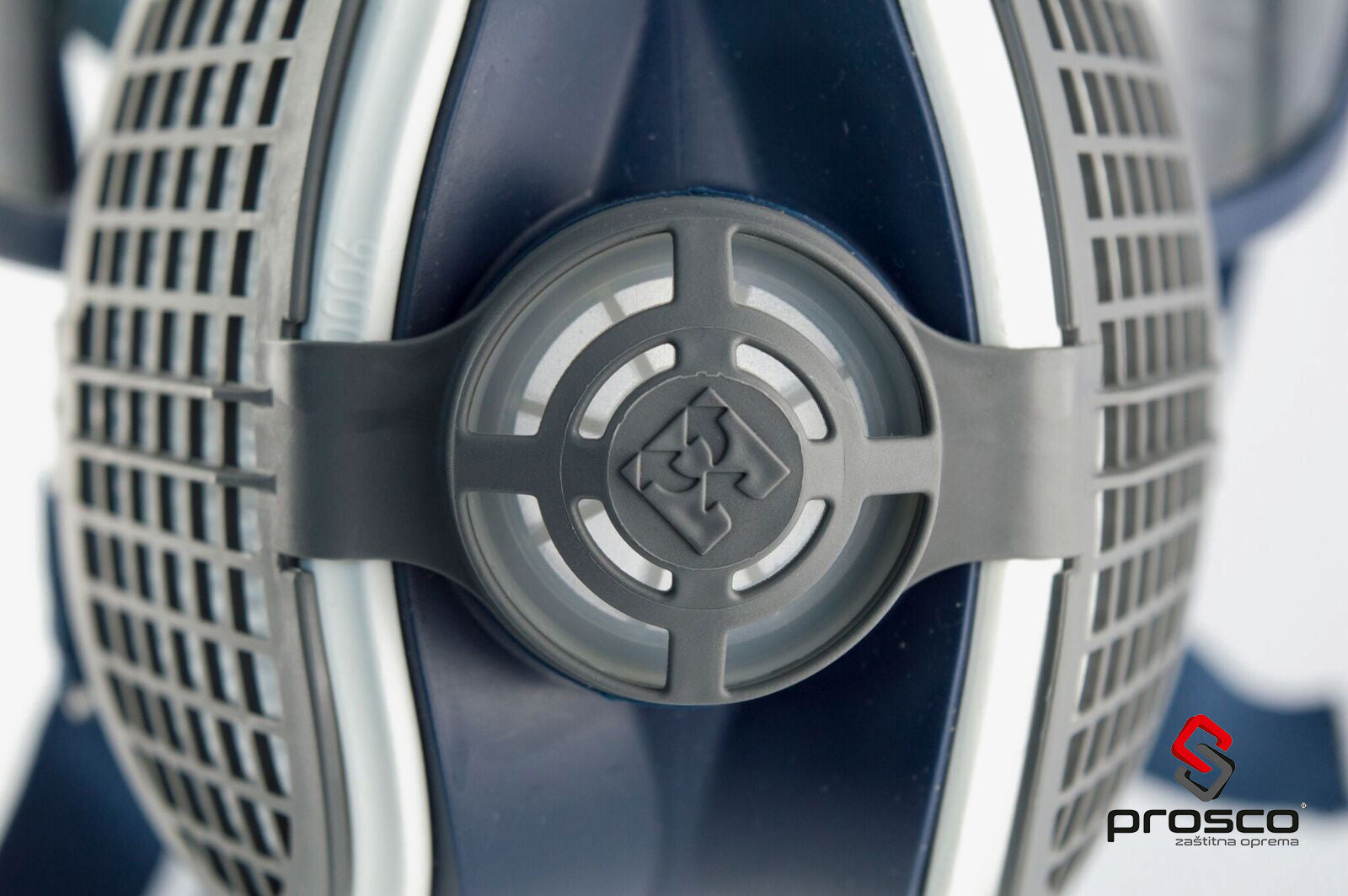 GVS SPR501 Ellipse half mask with included interchangeable P3 filters